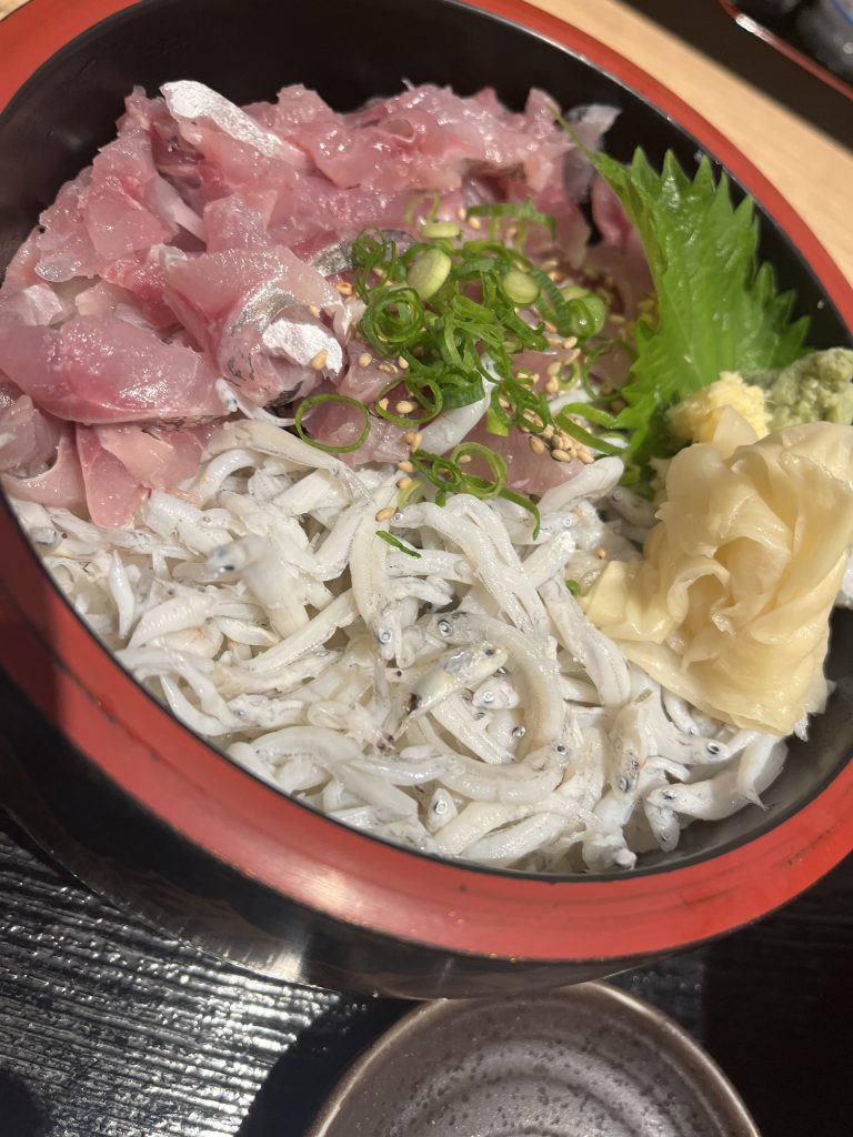 ご当地丼