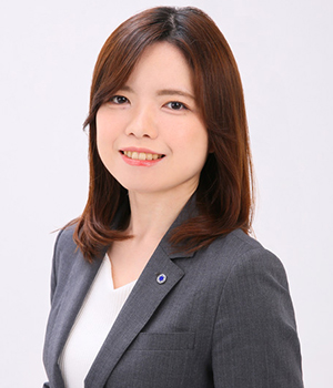 鍜治 真由