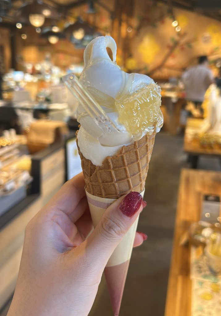 コムハニーの食感が楽しい、はちみつソフト