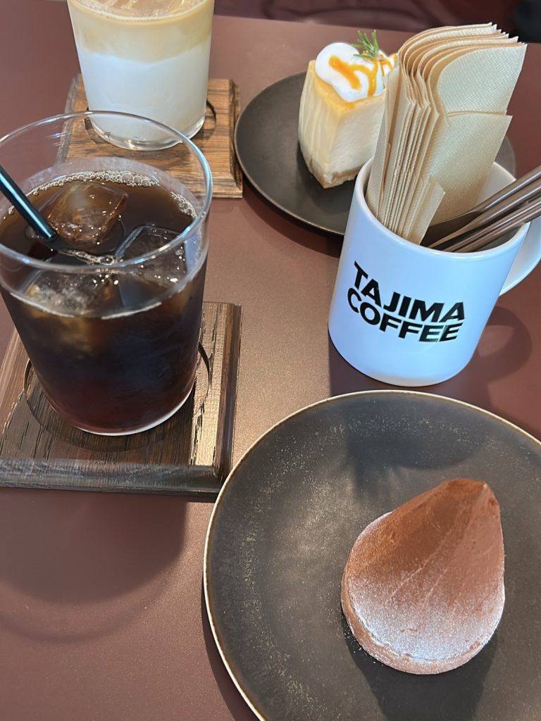 秋スイーツはやっぱりモンブランから。