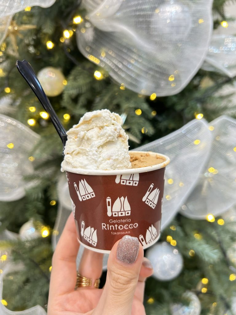 ICECREAM CHRISTMAS ①