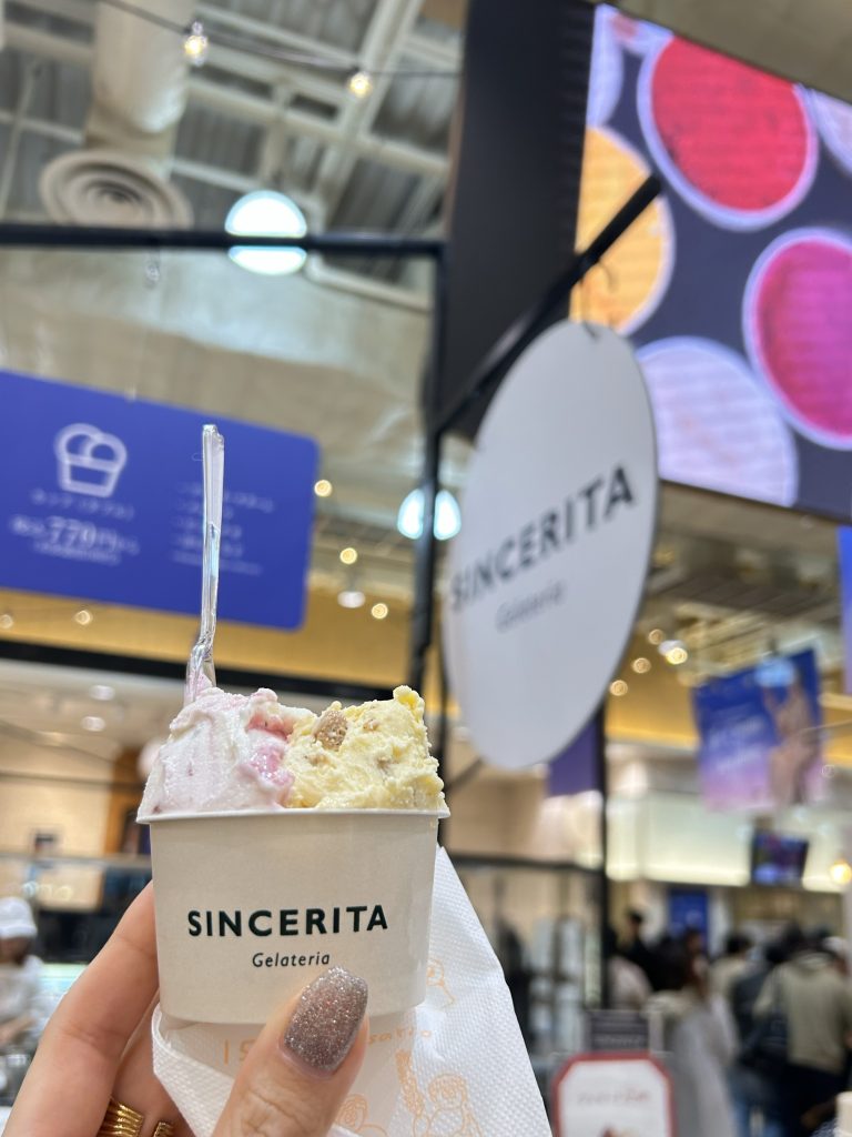 ICECREAM CHRISTMAS②